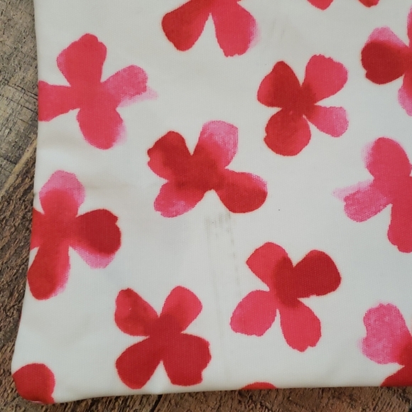 3 NWOT  Bella J Cosmetic bags - Picture 6 of 6